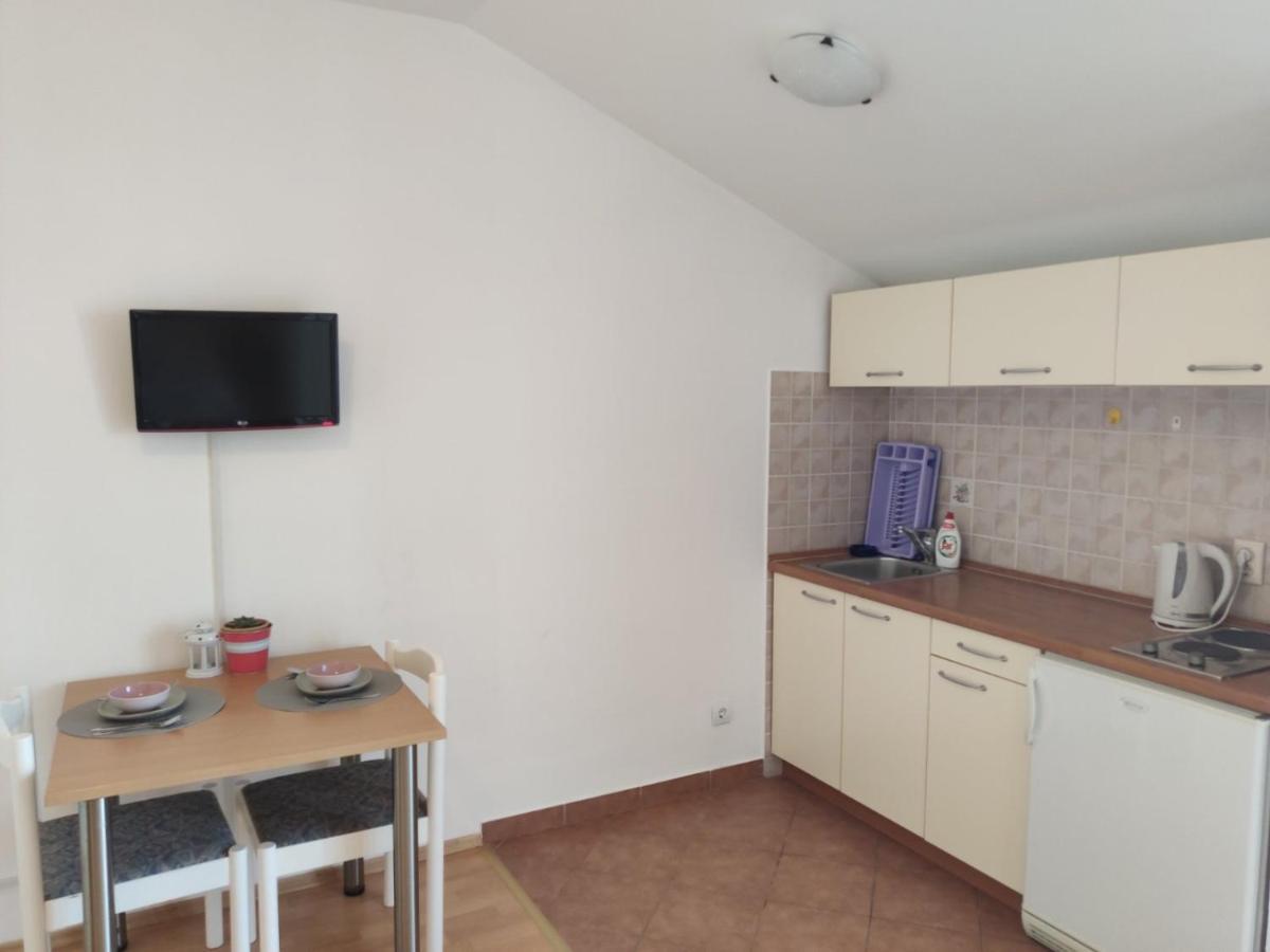 App Sime Klarin, Br.3 Apartment เยเซรา ภายนอก รูปภาพ